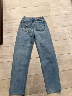 American Eagle Outfitters Light Blue Straight Leg Jeans